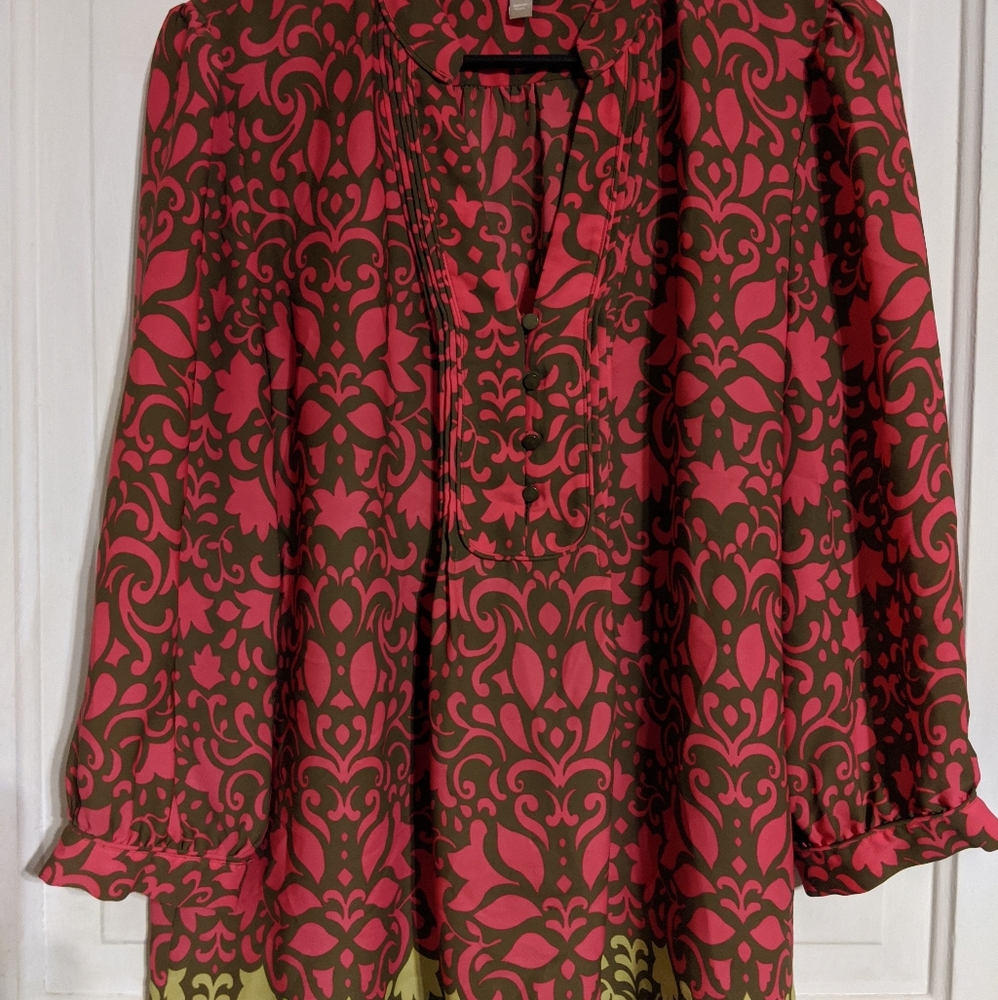 Women's blouse